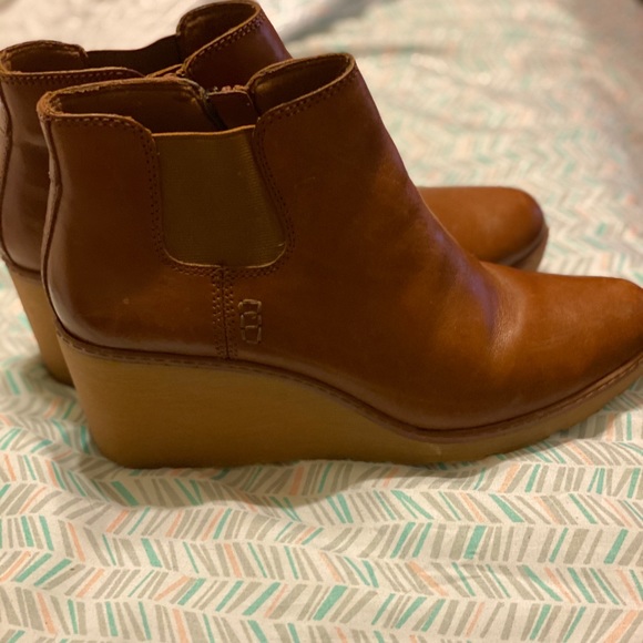 Wedges - Picture 3 of 4